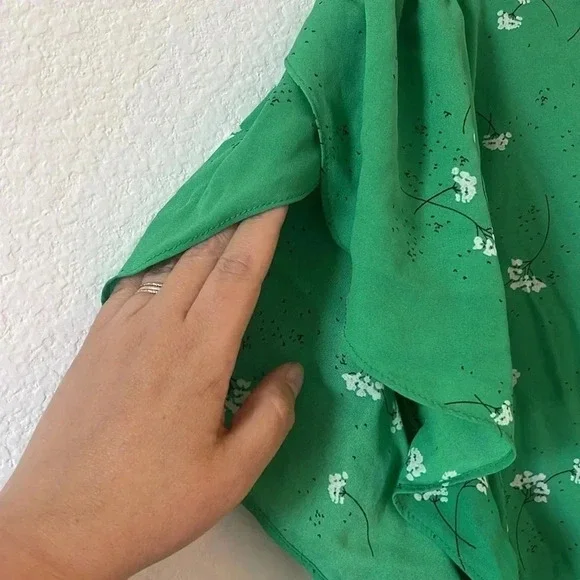 Premise | Button Back Shirt with Floral Print | Sz 3X | Green - Picture 3 of 7